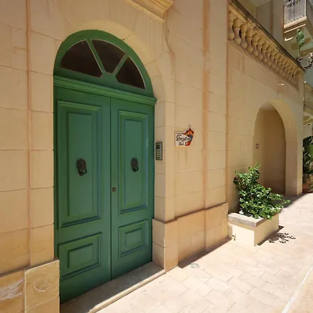 Cosy 2br In Gozo With Pool Access & Balcony - Close To Gozo Ferry * Ghajnsielem