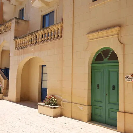 Cosy 2br In Gozo With Pool Access & Balcony - Close To Gozo Ferry Apartment